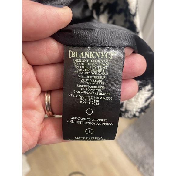 Blank NYC Coat Black And White Mid Length Size Small - Picture 6 of 7